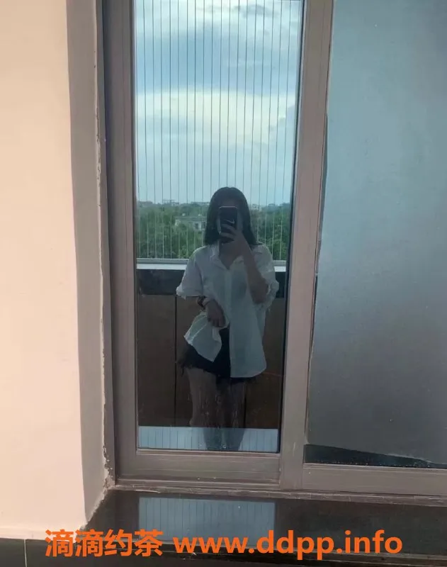 广州楼凤-白云潮汕妹子妙妙，身高163体重55，服务超赞