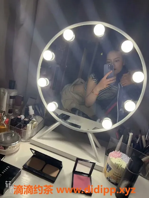 上海楼凤-长宁区洛洛，优惠6p仅需11pp！