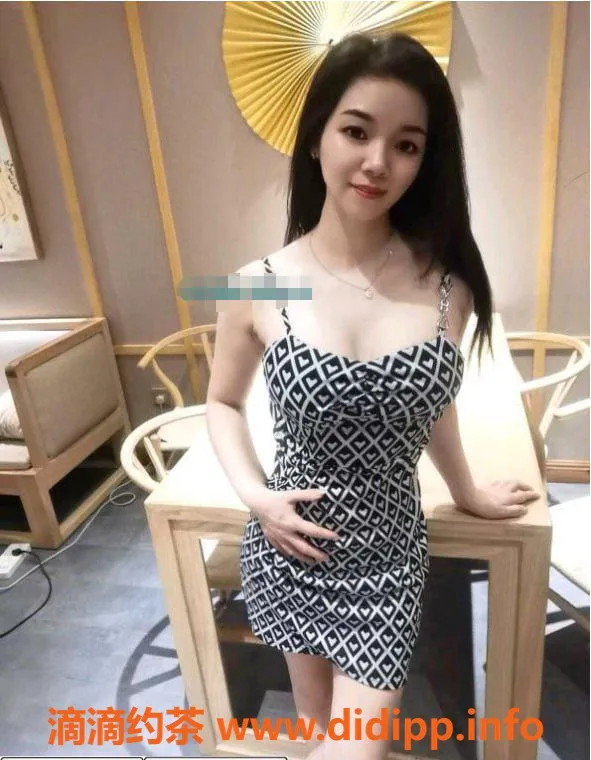 广州楼凤-花都性感少妇千红，25岁，服务多样仅需400