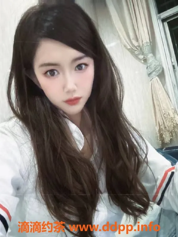 深圳楼凤-罗湖私约美女服务，168高、48轻盈身材