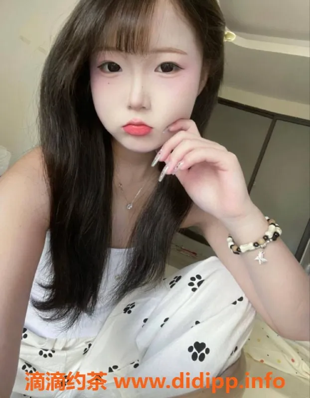 南京楼凤资源信息,杭州17岁高中特级妹妹，甜蜜初夜只需约定