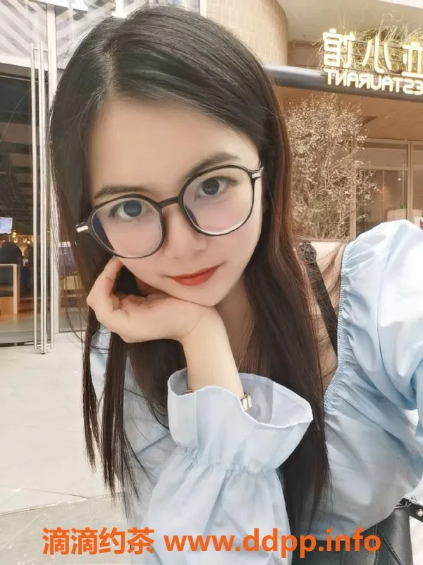 南京楼凤-雨花台甜甜，700元/1300元服务推荐！