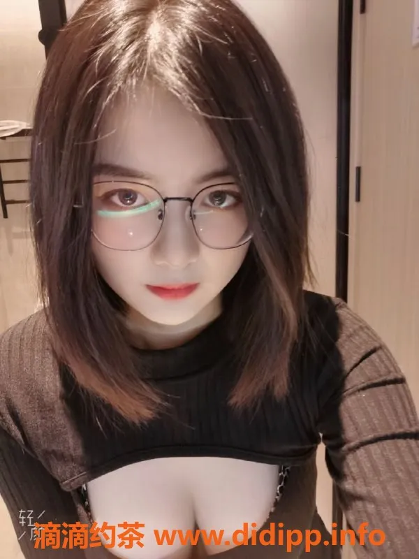 南京楼凤-雨花台甜甜，700元/1300元服务推荐！