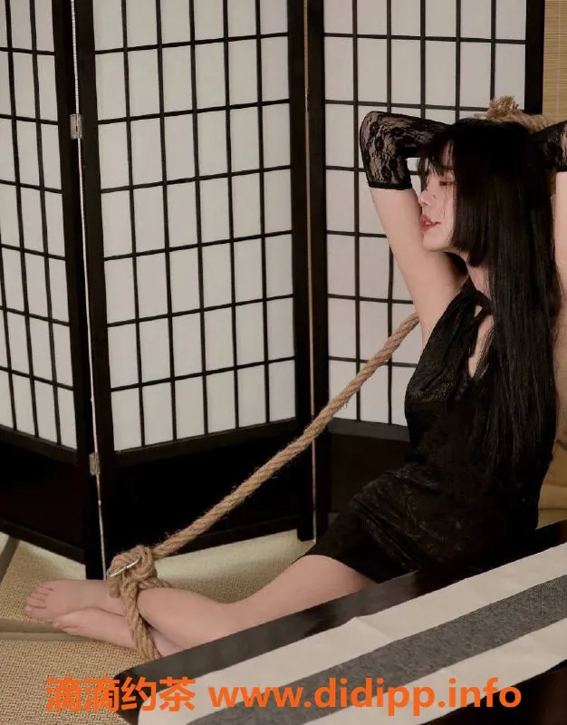 上海楼凤-徐汇丝丝老师，福利价1400P，名额有限