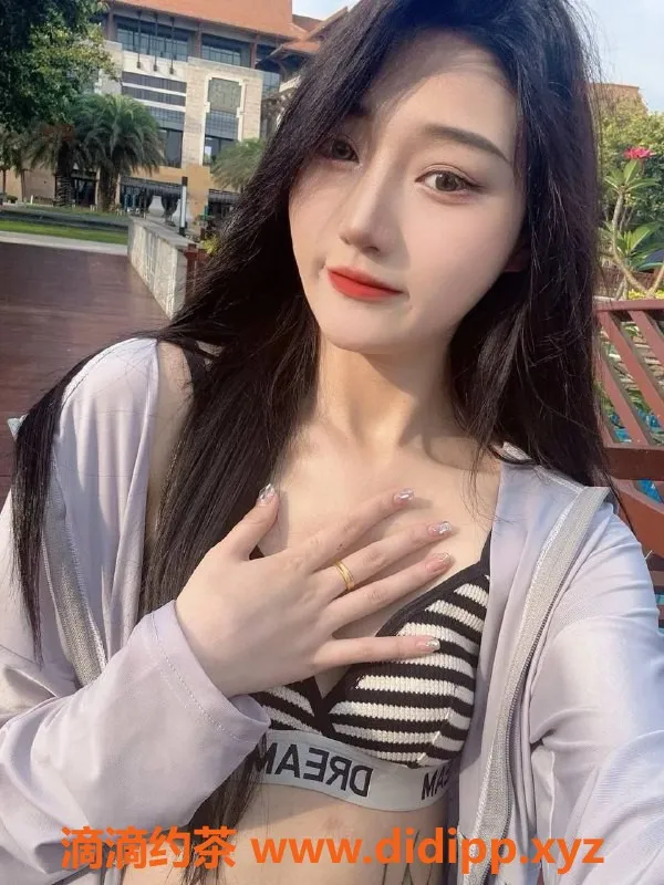 深圳楼凤-南山大学生草莓，1200元体验嫩妹风情