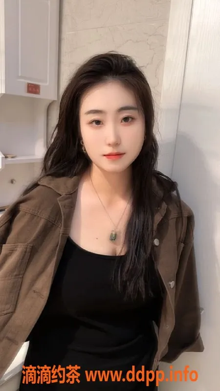 杭州楼凤-上城佳薪 23岁 166cm 54kg 胸围36D 性感女友感