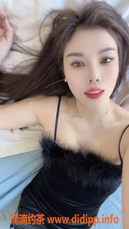 昆明楼凤-官渡区lucky 4P/8PP服务，值得一试！