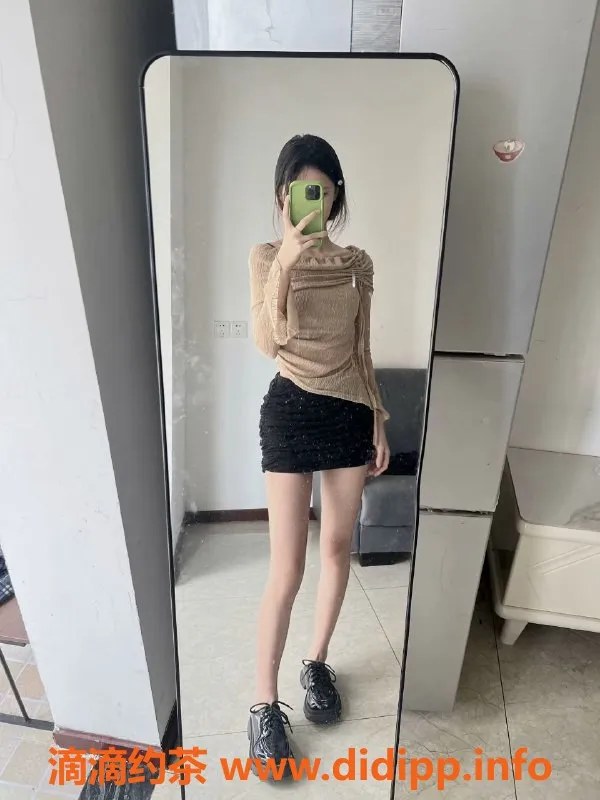 武汉楼凤资源信息,新晋美女粥粥推荐，徐东热辣来袭