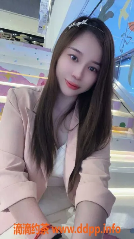 广州楼凤资源信息,天河风骚少妇童童，26岁，168cm，胸围36C