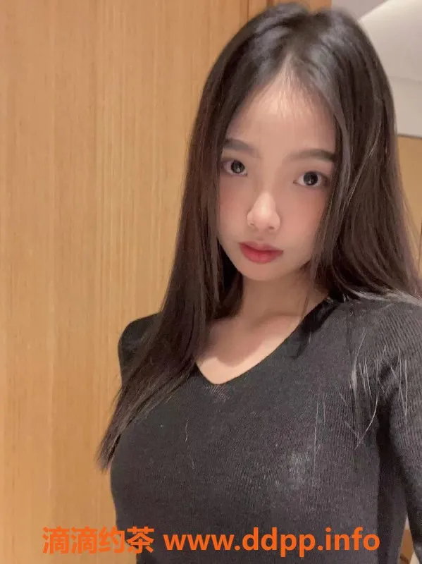 广州楼凤资源信息,荔湾嘉嘉，69式鸳鸯浴，1500p起！