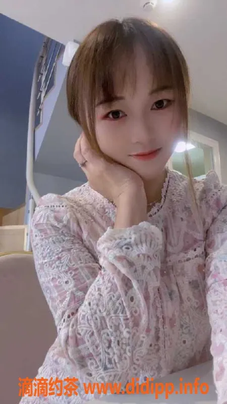 广州楼凤-南沙老师珊珊，165cm，51kg，女友般的体验