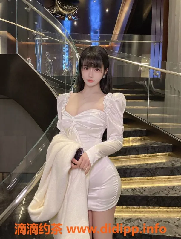 北京楼凤资源信息,朝阳蜜蜜，22岁大胸甜妹，1200起步