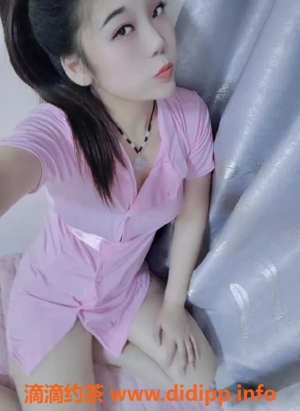 广州楼凤-天河嫩妹糖糖，20岁168cm，服务超值