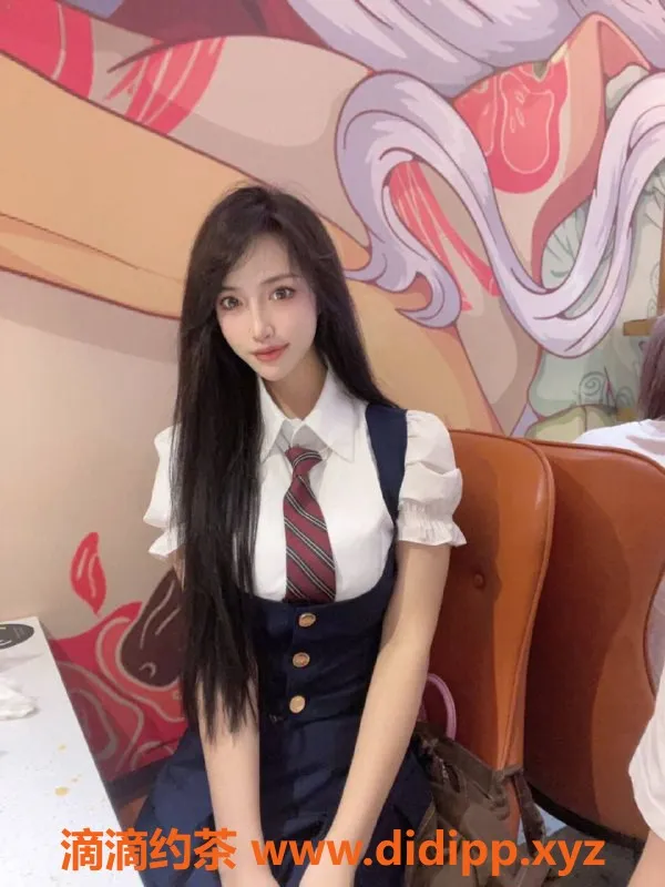 上海外围-小老虎21岁极品大圈，165cm 45kg 性感迷人