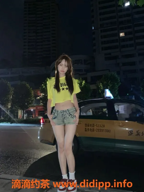 成都楼凤-成华区小脆脆，168高、80身材，颜值9分