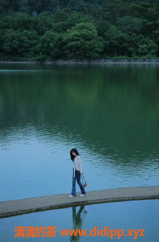 深圳楼凤-福田金礼恩，P850御姐舌吻服务