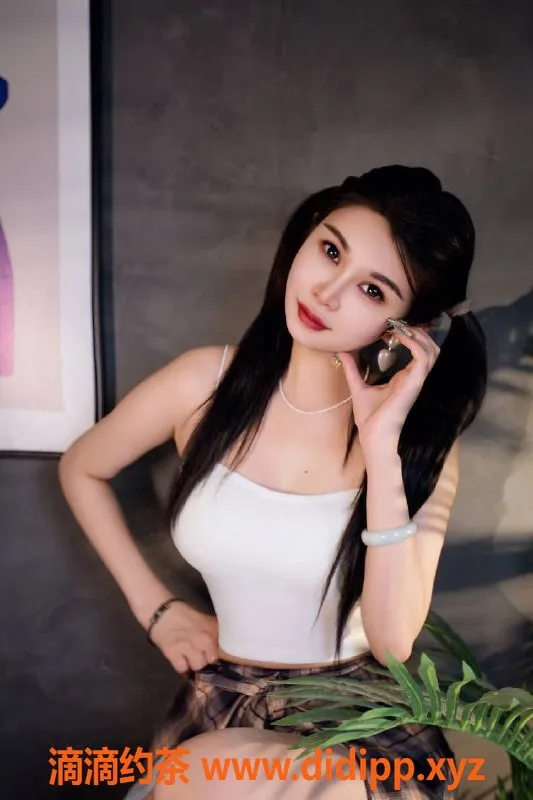 北京楼凤-朝阳小邱淑贞，171cm，55kg，千元档私密服务