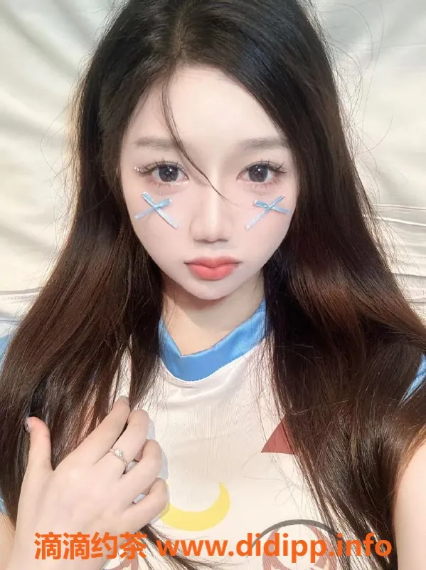 上海楼凤-上海兔兔酱20岁素颜美女，身材超好，茶水费1300元