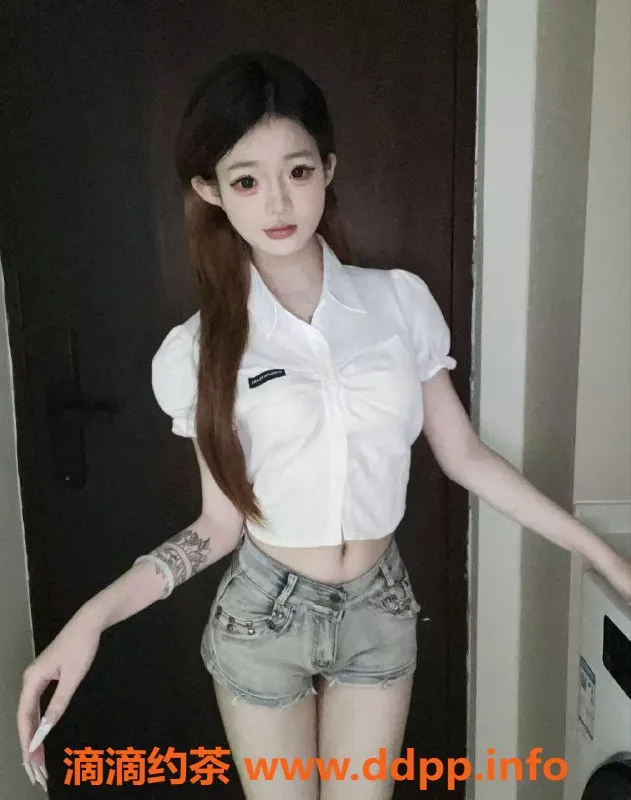 成都楼凤-成都柚子，16岁娇小妹，600享服务