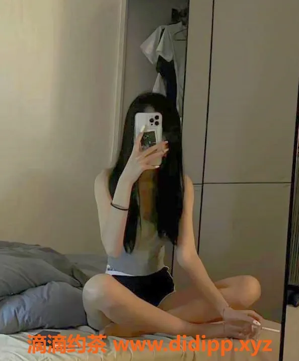 上海楼凤-浦东小亦菲，168长腿肤白，1400起