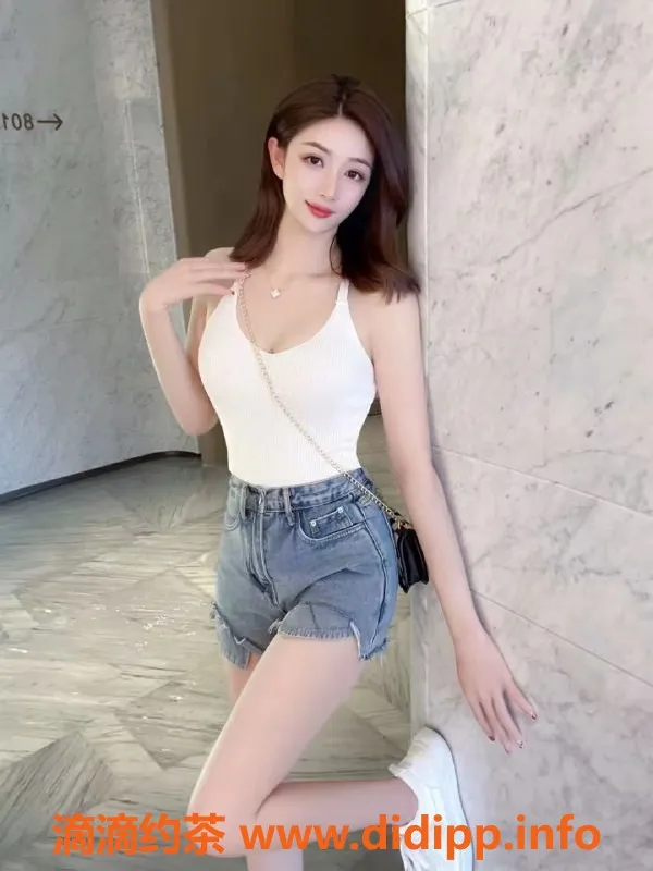 东莞楼凤资源信息,东莞90后少妇宝儿，超细腰身，服务棒棒哒