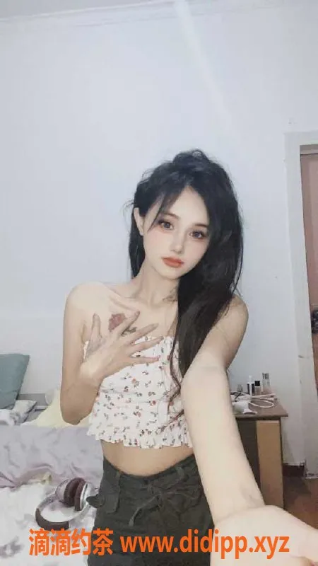 广州楼凤资源信息,广州白云嫩妹灵薇，20岁，165cm，49kg