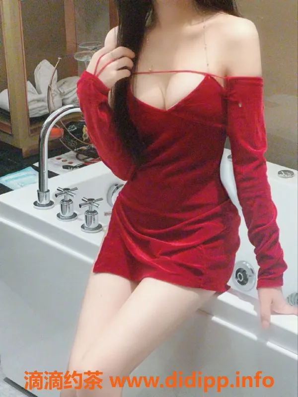 东莞楼凤-南城兔兔，超值服务只需600起！