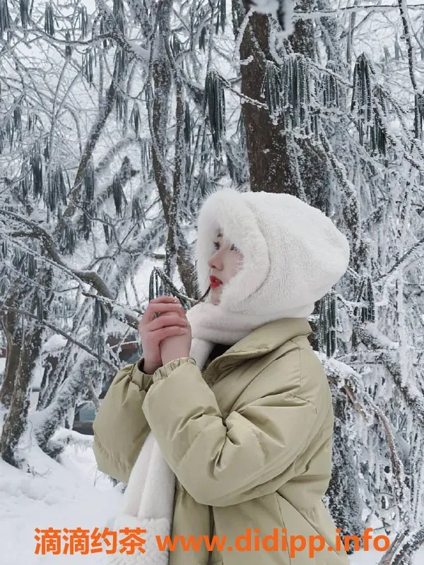 深圳楼凤-深圳南山柒月，163cm身高D杯，1200/p超值体验！