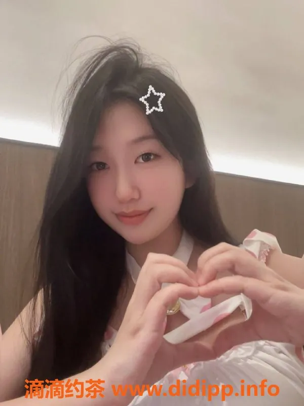 上海楼凤资源信息,松江伊伊，身高165cm C罩杯，1000P起