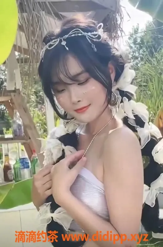 成都楼凤-武侯区欣怡：嫩妹车体验，课时费6p起