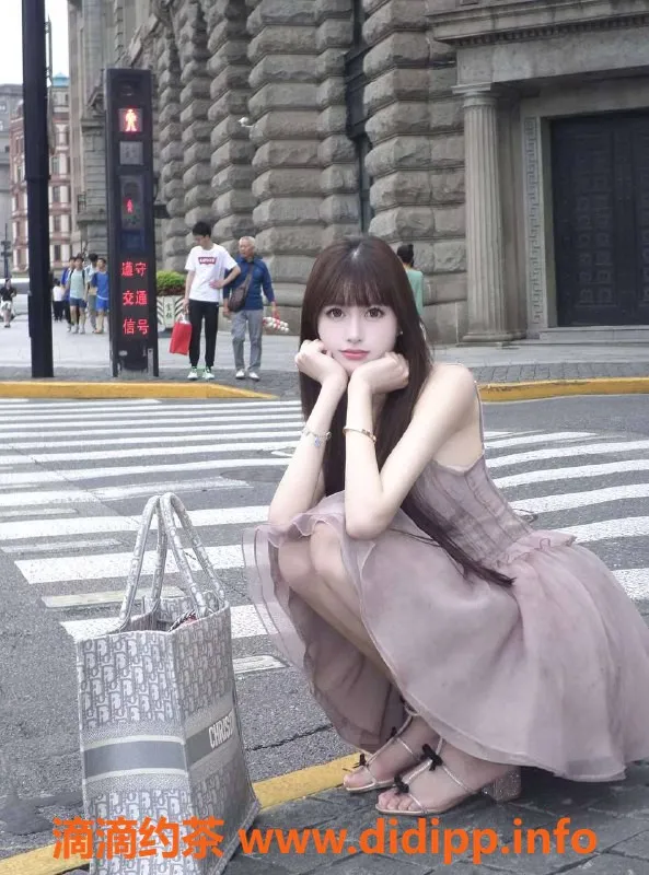 上海楼凤资源信息,浦东区娜娜扎，1300元体验40分钟服务