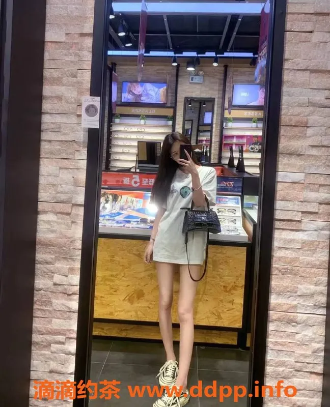 深圳楼凤-深圳宝安小宝宝，165身高，45体重，2000元起