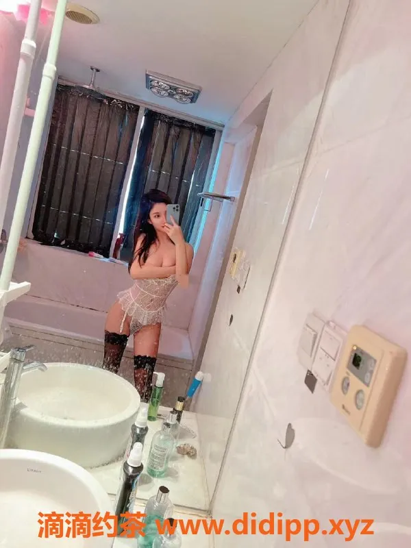 上海外围资源信息,杭州园涵，21岁，170cm高D罩杯妹子，1298元服务