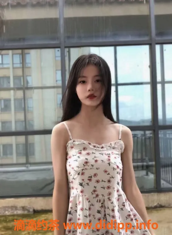 成都楼凤-成华区可可，颜值高，身材丰满，专业服务！