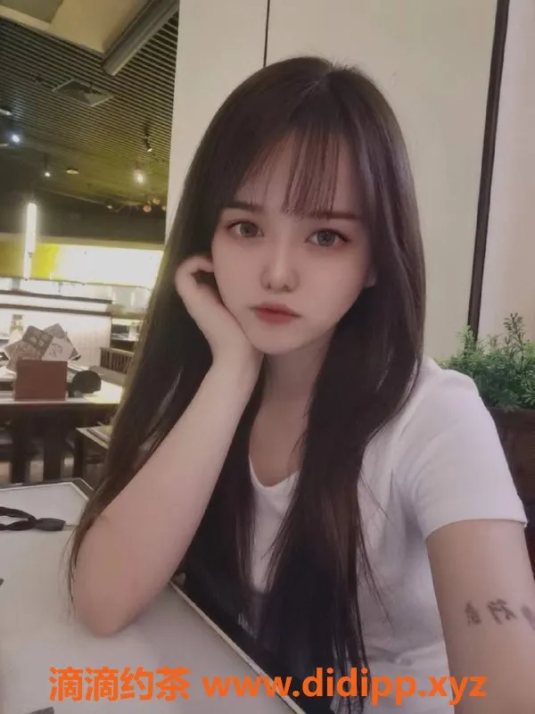 深圳楼凤-龙华染染，1100元开启热情体验