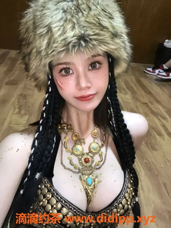 深圳楼凤-福田小彤，173高，50斤，胸围D，1900元起