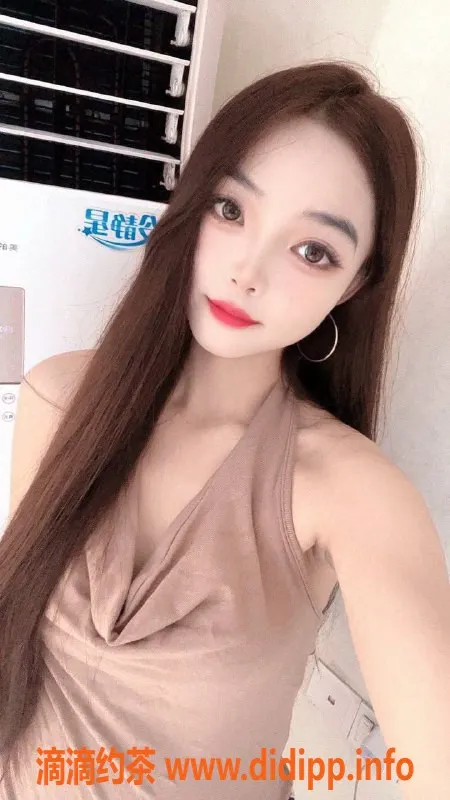 长沙楼凤-雨花区悦儿：20岁，165cm，45kg，服务500p起