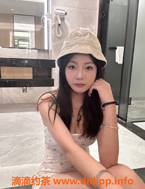 广州楼凤-天河可楽XCZ，700元私密服务，有视频验证