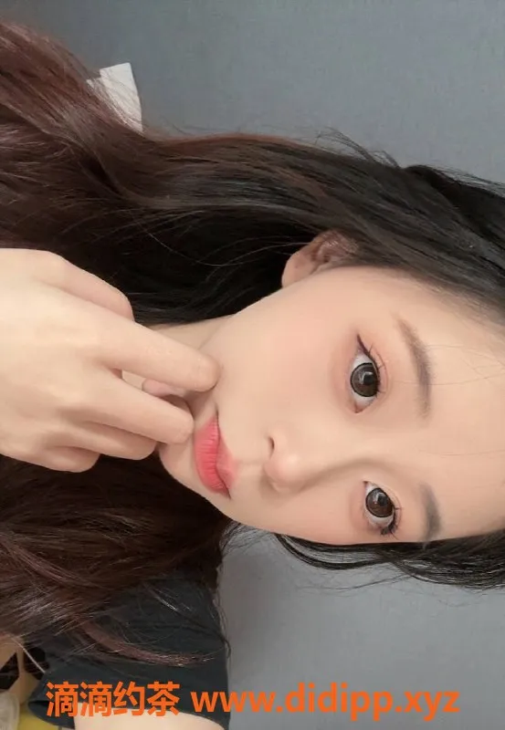 深圳楼凤-龙华暖暖，900元轻松享受服务