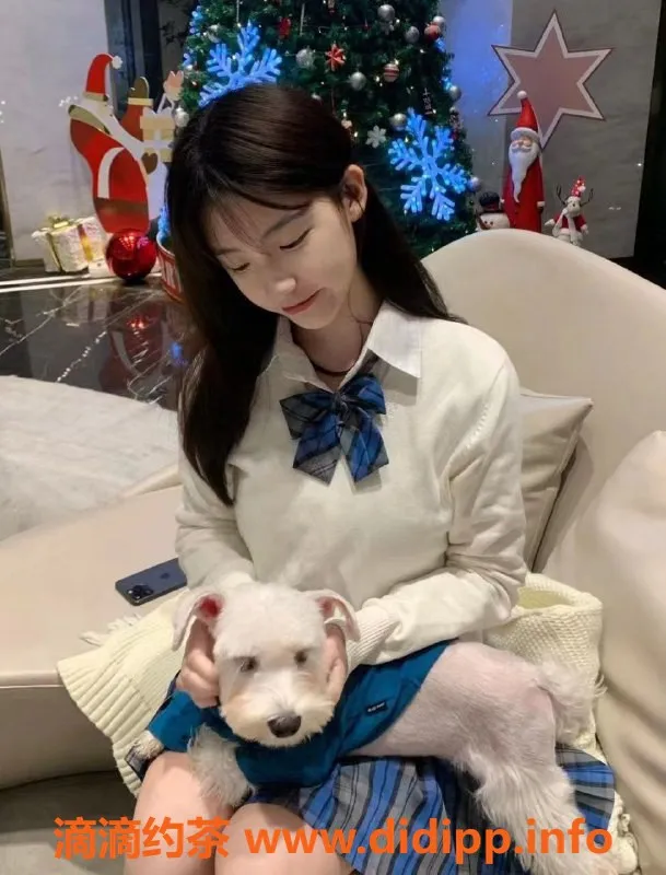 东莞楼凤资源信息,东莞小可爱，肤白貌美，服务超棒