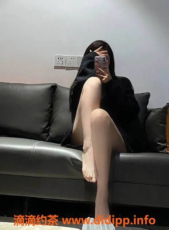 杭州楼凤资源信息,萧山区阿渔，身高165cm，25岁模特服务