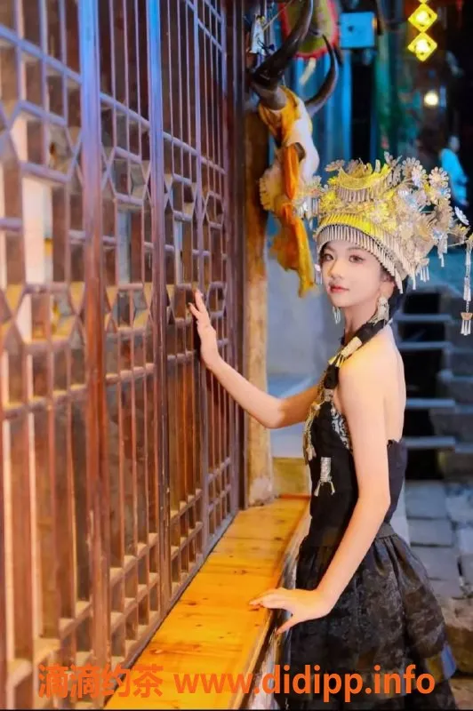 成都楼凤-成都欣月，160身高，95体重，800元一次