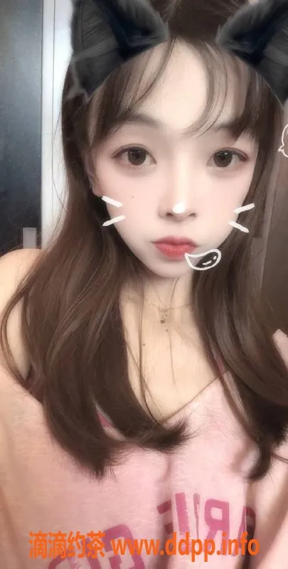 东莞楼凤-惠州小甜，20岁163cm，85斤，刺激服务等你来享