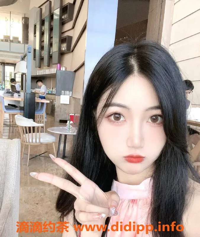 深圳楼凤-光明圆圆兼职服务，课费600起可选