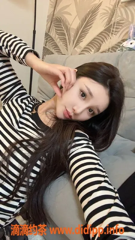 北京楼凤资源信息,三里屯嫩妹朵朵，内衣批发15元起