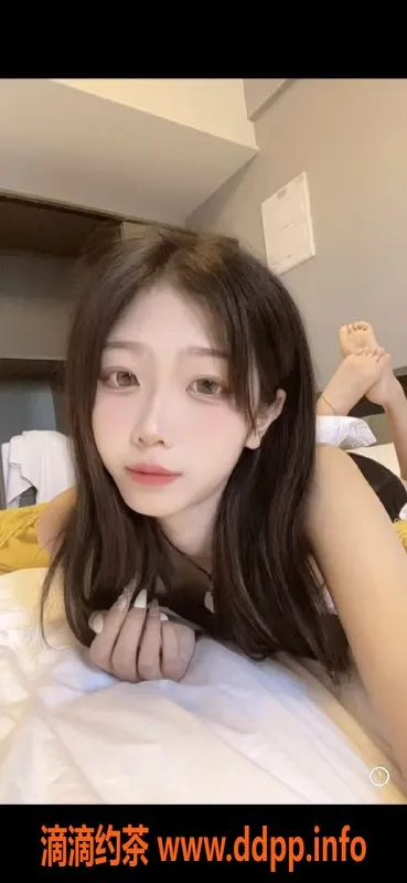 成都楼凤-成都呆呆19岁高挑嫩妹，600元享全套服务