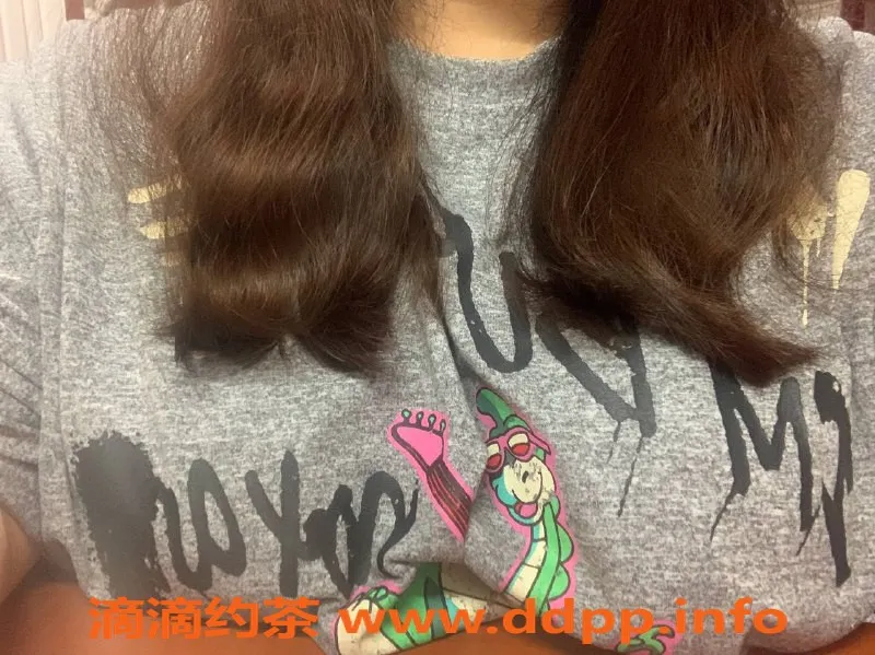 南宁楼凤资源信息,南宁方姐，18岁F怀大胸1500/1，免费下载电报联系