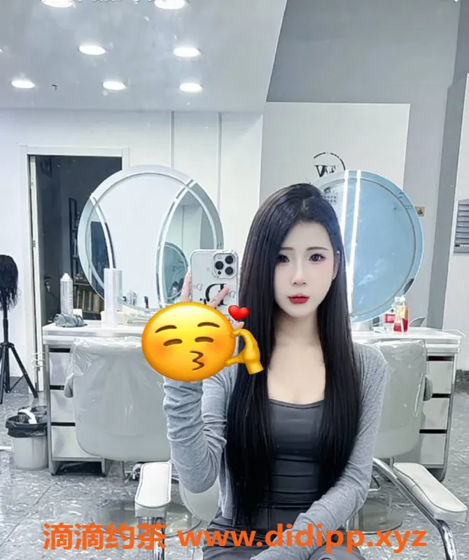 佛山楼凤-金沙洲小七，700元享受完美服务