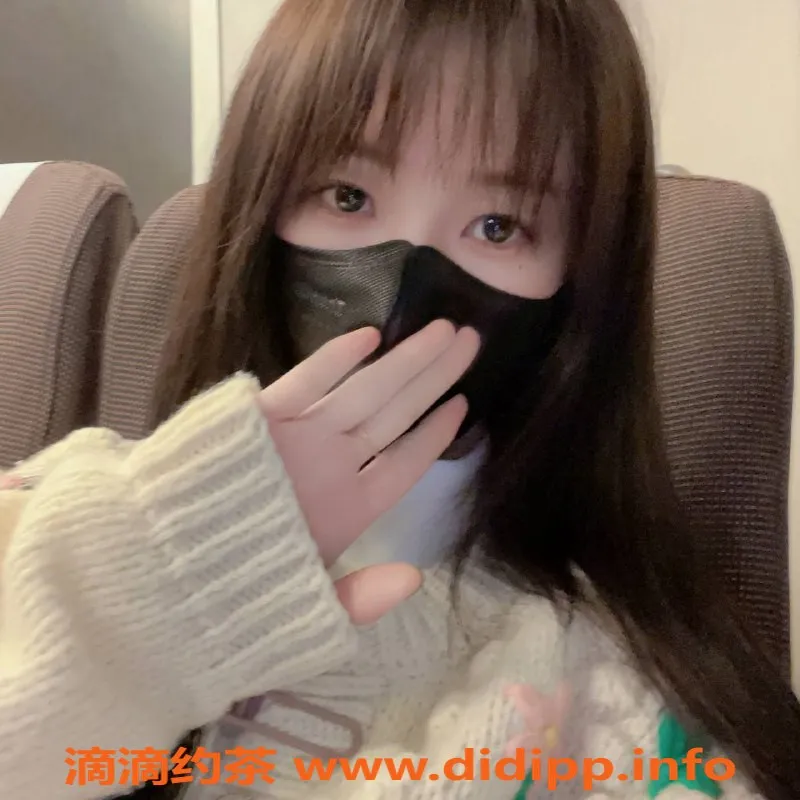 成都楼凤-成都嫩妹欣欣，25岁 168cm 90斤，900元服务