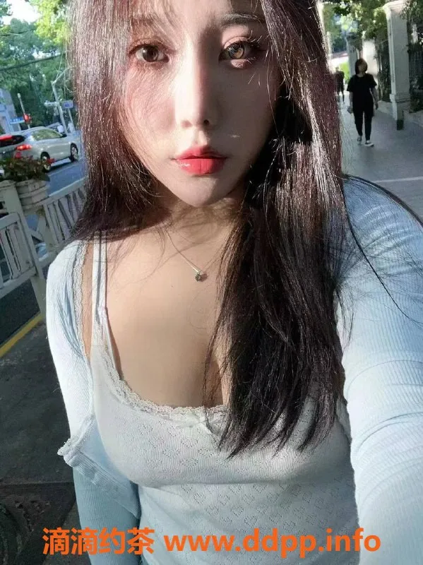 上海楼凤-普陀晓梦，160cm C杯美妞，800元起